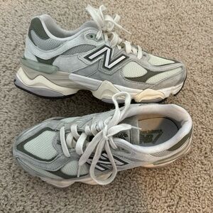NEW BALANCE 9060